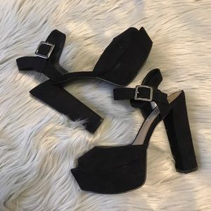 STEVE MADDEN Jukbox Black Suede Heels Size 7.5